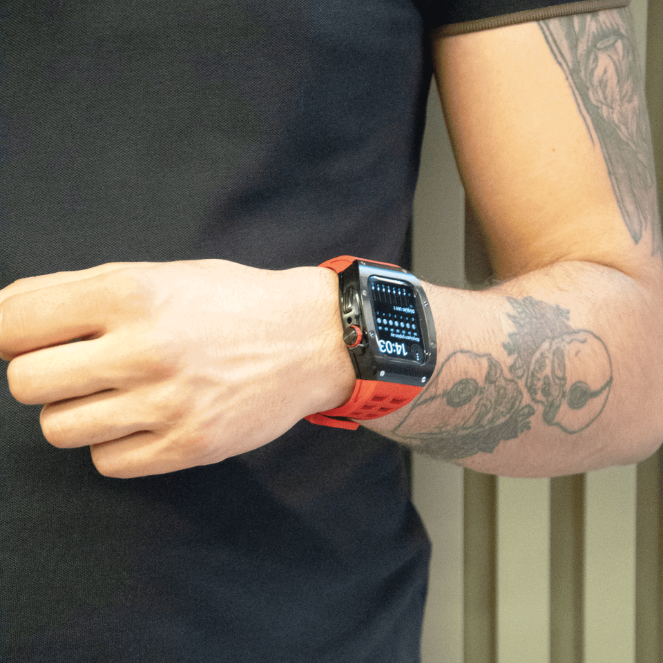 ROSSO APPLE WATCH KILIF